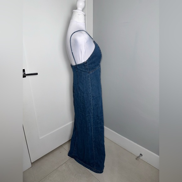 Alice + Olivia Julietta Denim Midi-Dress/Size 6 - Picture 6 of 12